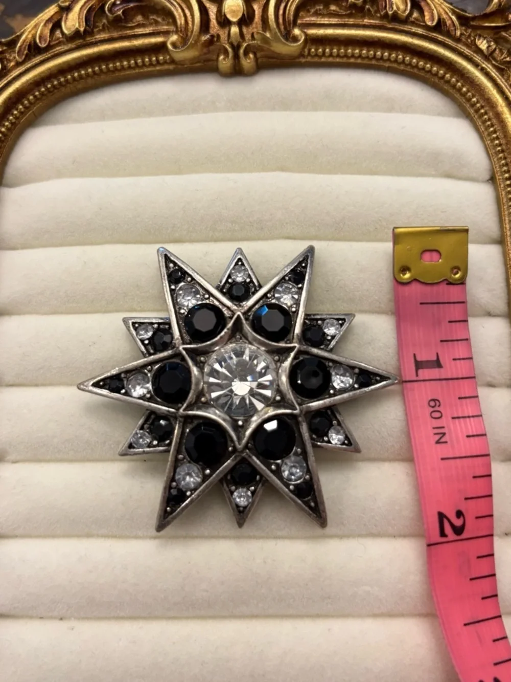 Vintage Silver Tone Starburst Brooch Pin Black Clear‎ Rhinestones Victorian Goth